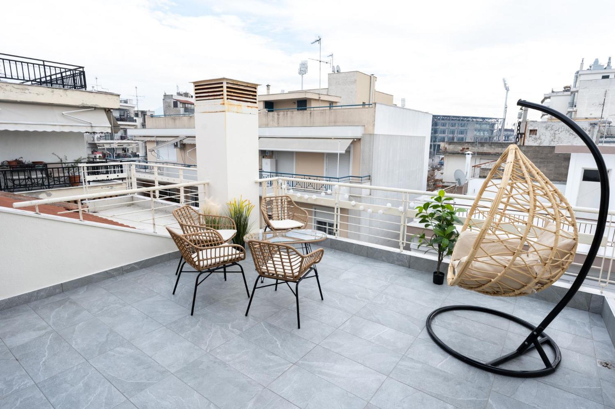 Pomegranate Luxury Penthouse Maisonette With Beautiful Terrace & Free Parking By Binobi ! Thessalonique Extérieur photo