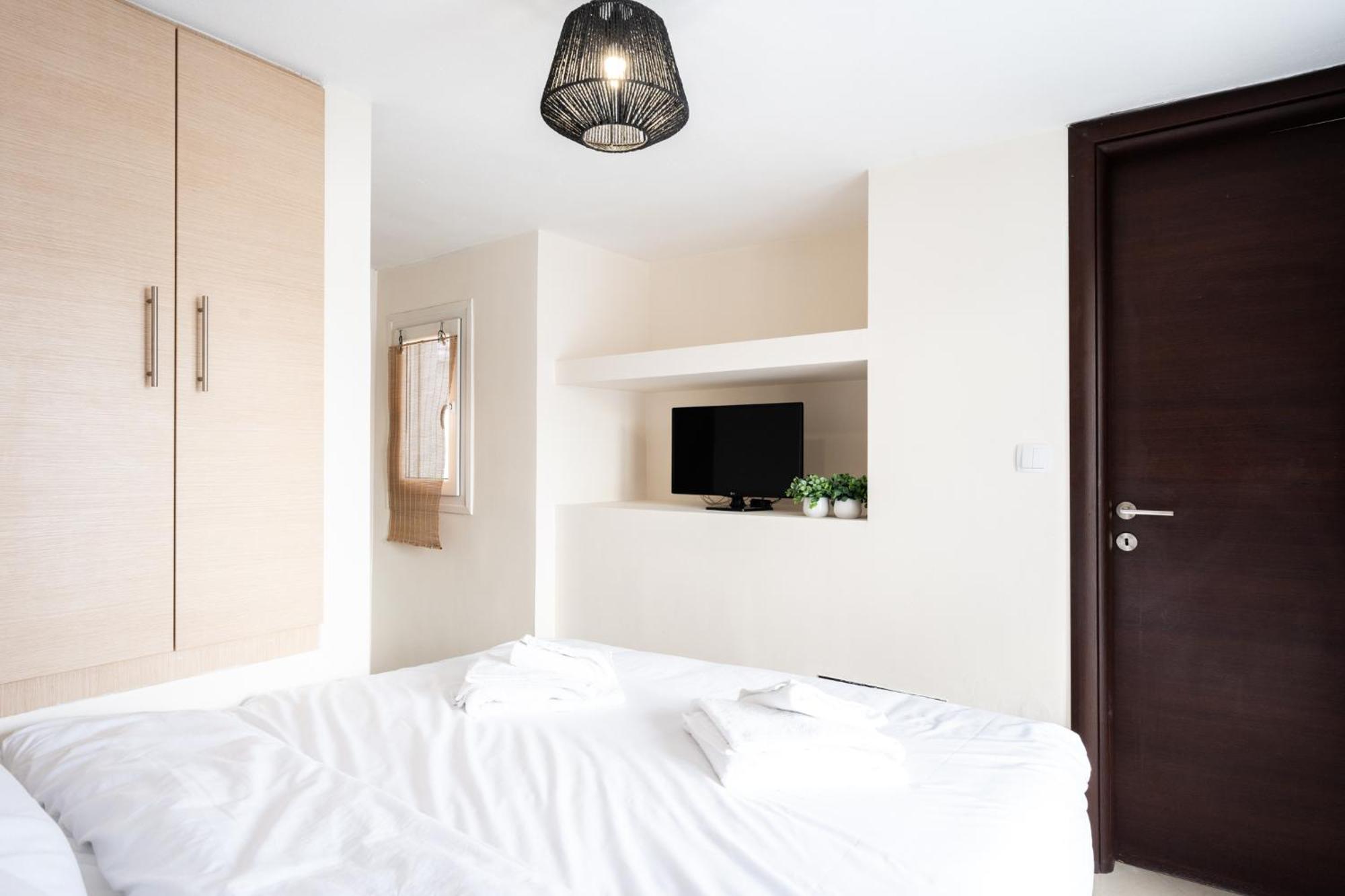Pomegranate Luxury Penthouse Maisonette With Beautiful Terrace & Free Parking By Binobi ! Thessalonique Extérieur photo